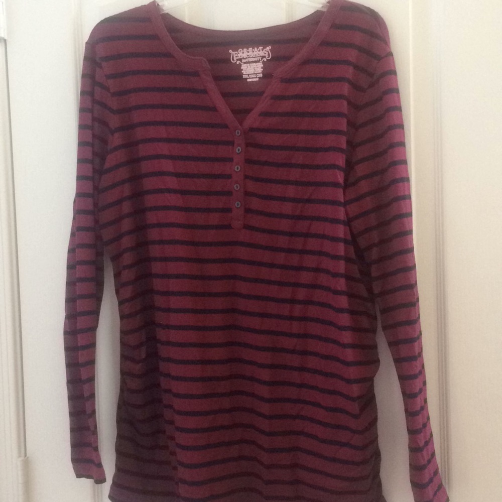 FINAL MARKDOWN Ladies great expectations maternity top xxl